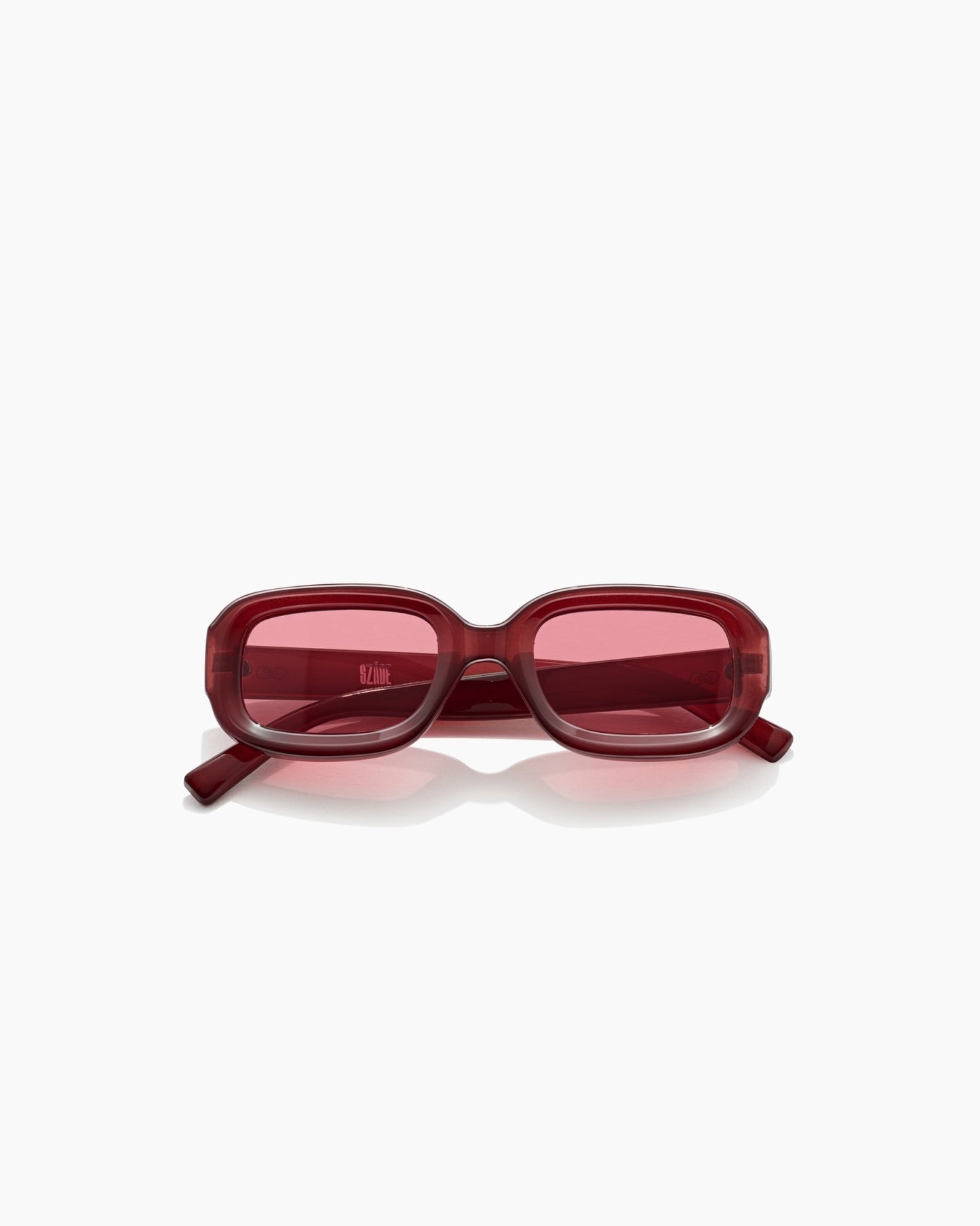 soho ; wild cherry / blush